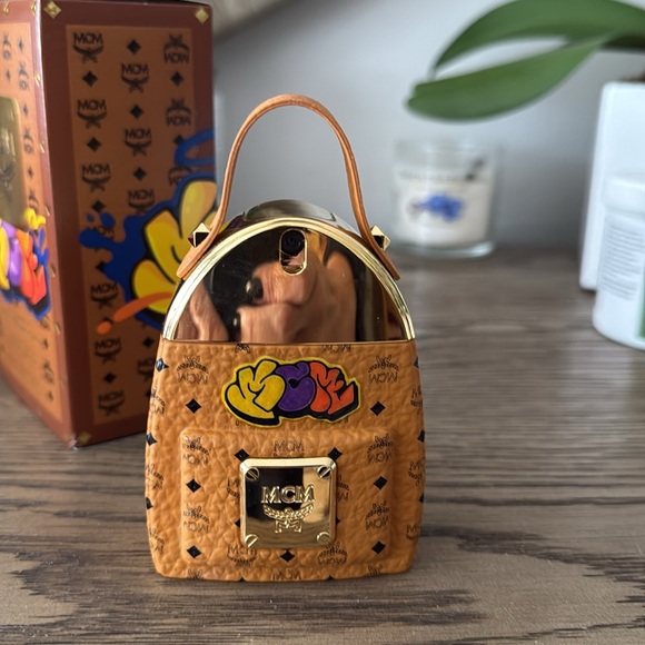 ⚡️empty MCM bottle and box  ⚡️ - Picture 2 of 4